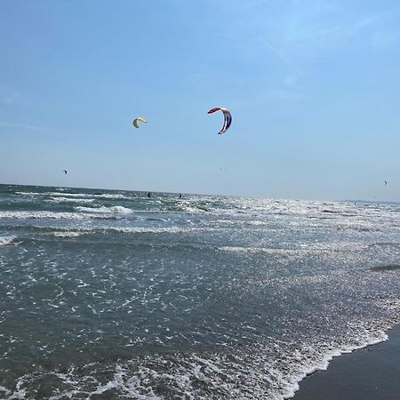 Emi Apartment Mamaia Năvodari المظهر الخارجي الصورة
