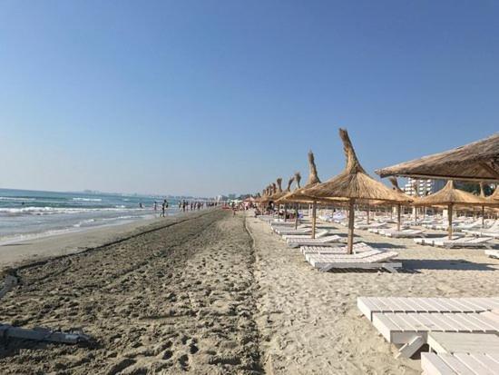 Emi Apartment Mamaia Năvodari المظهر الخارجي الصورة